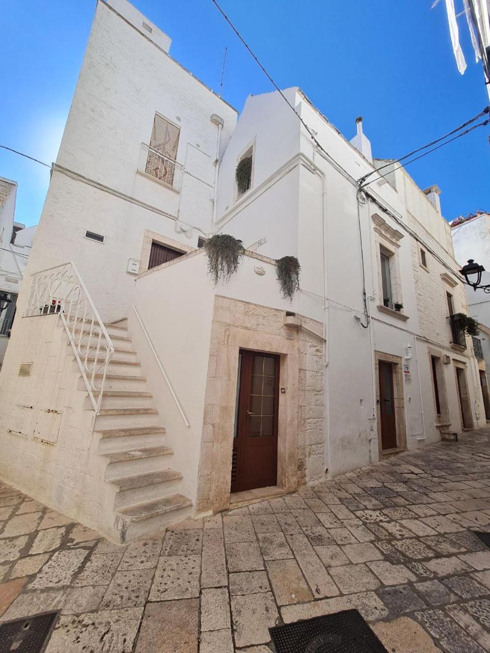 La Dimora Nel Borgo Villa Locorotondo Exterior foto